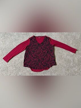 Croft And Barrow Long Sleeve Red Black Floral Blouse Womens Size L V Neck